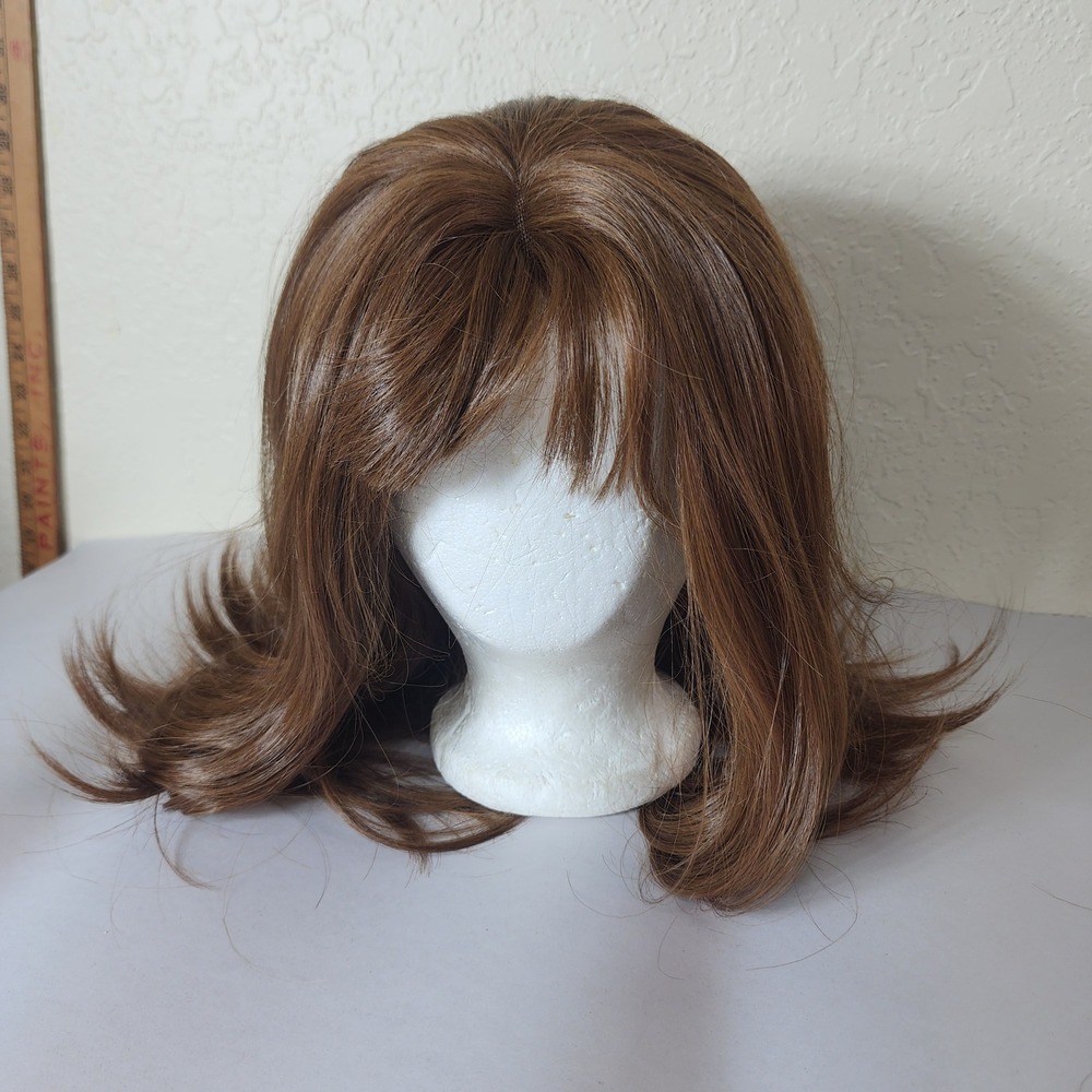 Your Present Design Studio Lace Front Wig Light Brown Layered Flipped 14in